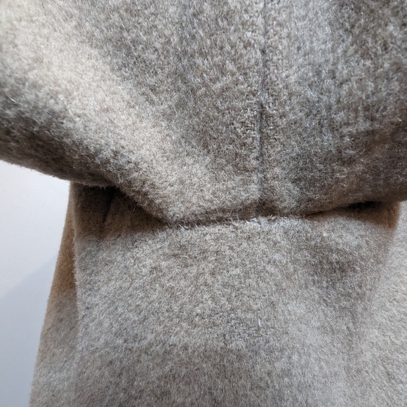 Women's Neutral Wool trench coat. Nicolinni Vintage size 6/8 - Picture 15 of 17